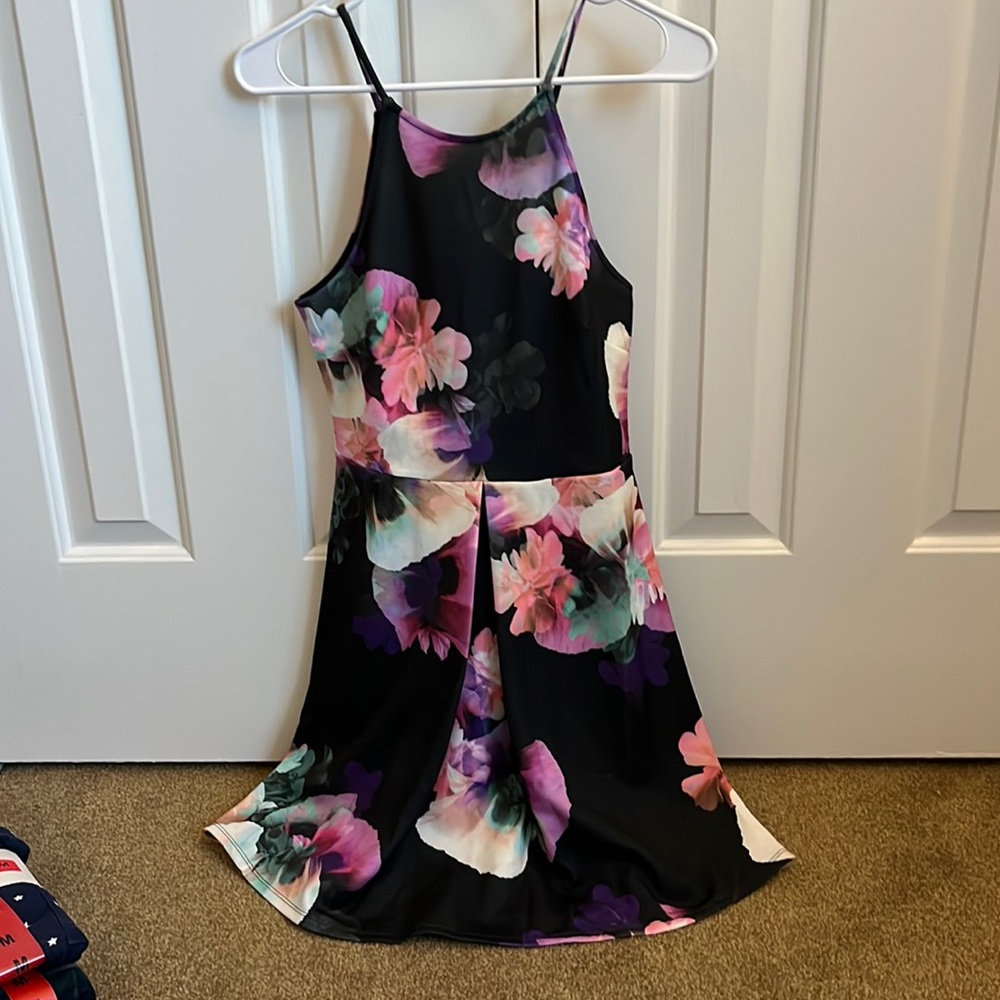 Floral Soprano dress, worn once, size M